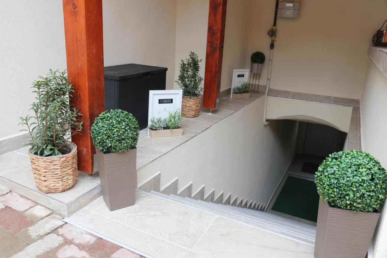 Varfal Apartman Eğri Dış mekan fotoğraf