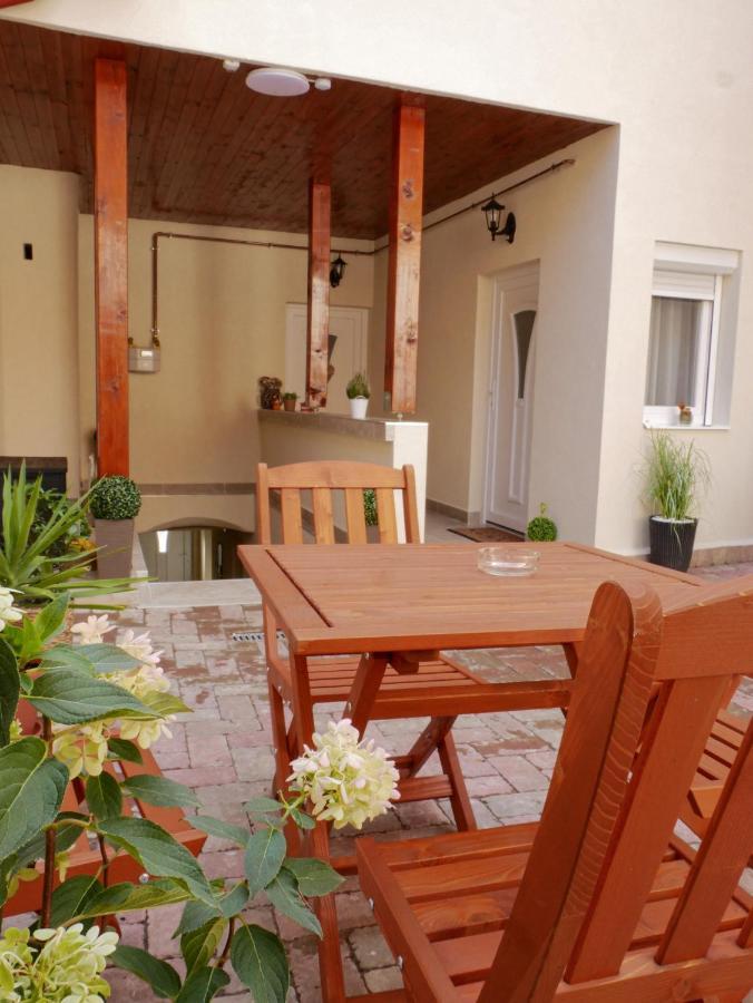 Varfal Apartman Eğri Dış mekan fotoğraf